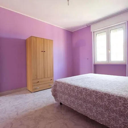 Hall * Gallipoli